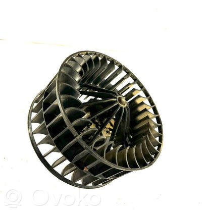Small radiator fan