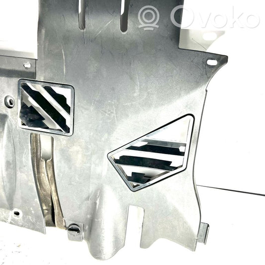 Paneļa dekoratīvās apdares vairogs (apakšējais)