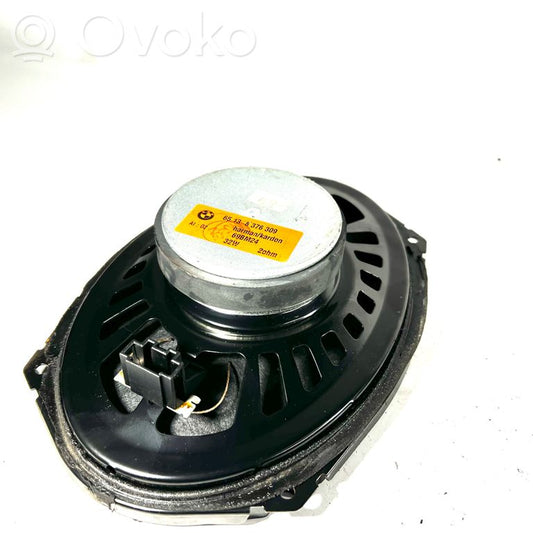 Динамик(и) в заднем стекле