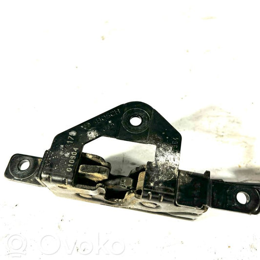 Замок задней крышки