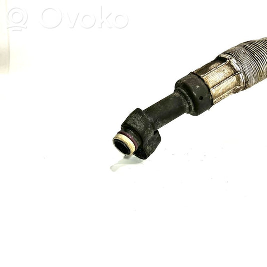 Air conditioner pipe(s) / hose(s)