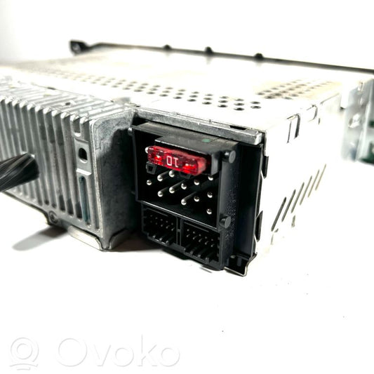 Radio / CD/DVD atskaņotājs / navigācija