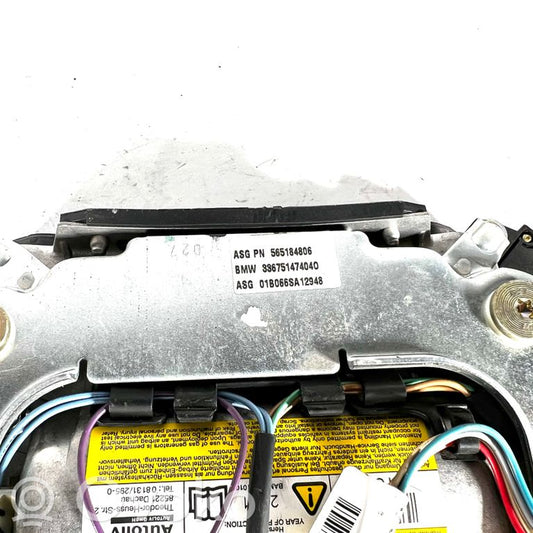 Steering wheel airbag