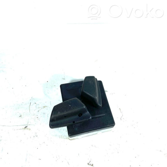 Sēdekļu regulēšanas slēdzis (-i)