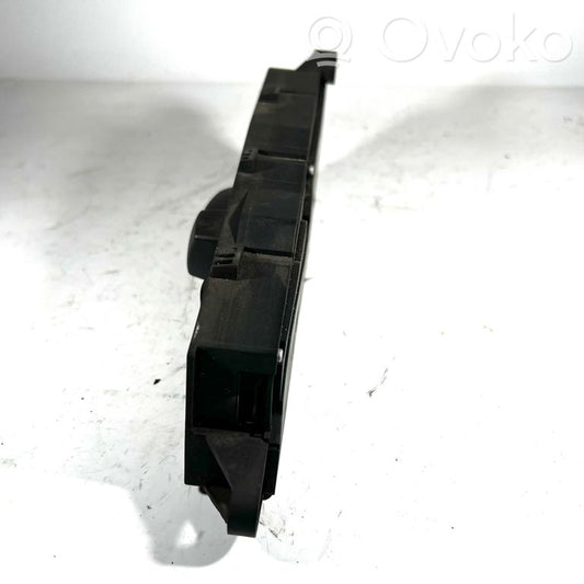 Sēdekļu regulēšanas slēdzis (-i)