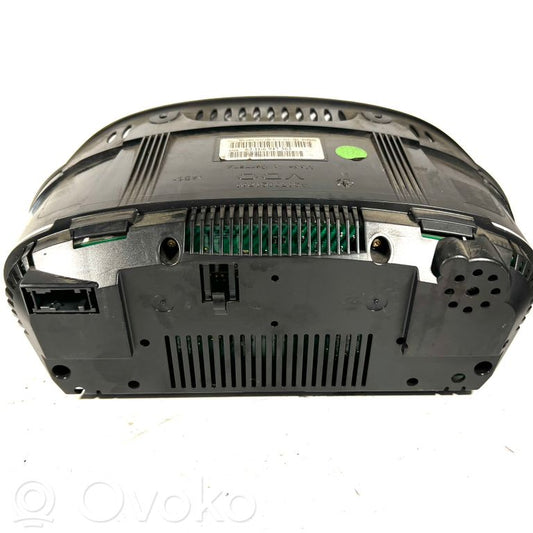 Speedometer (in the instrument panel)