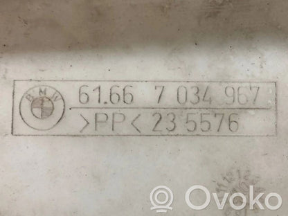 Бачок для жидкости для окон