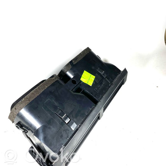 Centrālais gaisa ventilācijas režģis