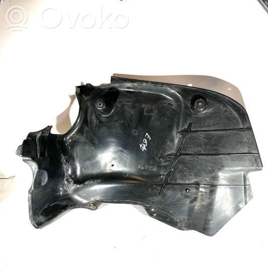 Aizmugurējā bufera apakšas aizsargs