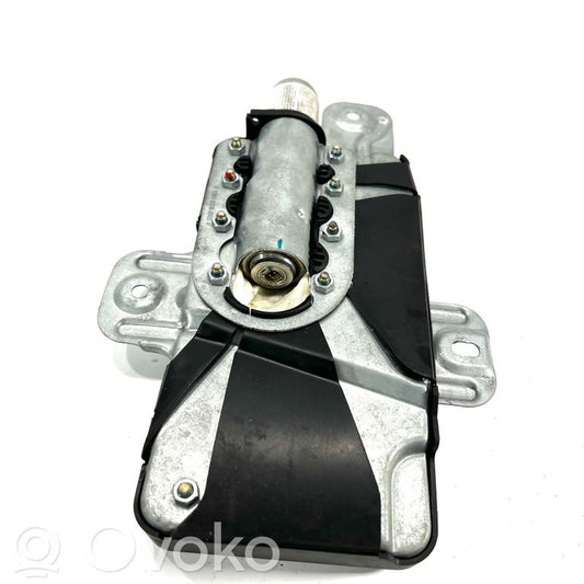 Priekšējo durvju drošības spilvens