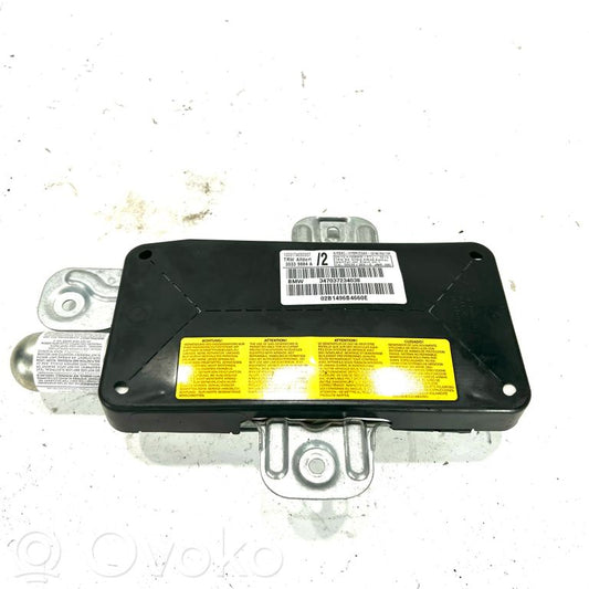 Priekšējo durvju drošības spilvens