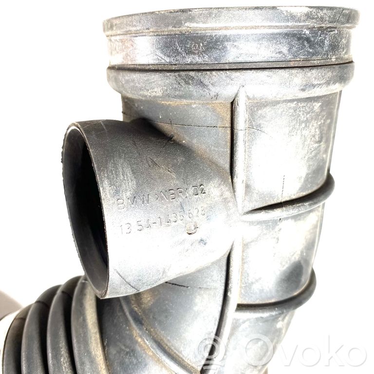 Gaisa ieplūdes kanāla detaļas