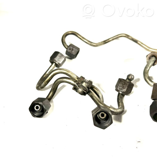 Degvielas maģistrālā caurule