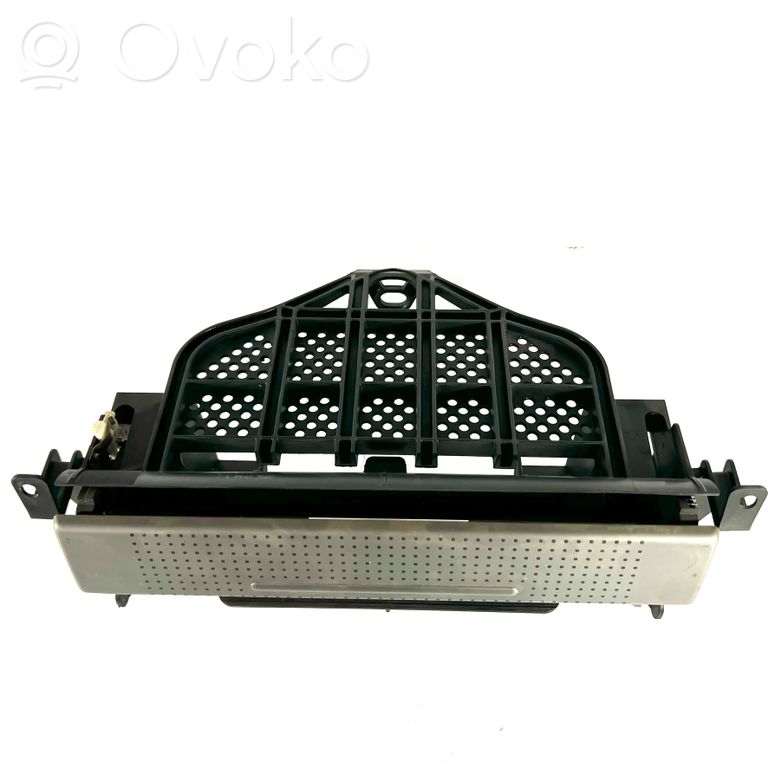 Cita veida paneļa detaļa