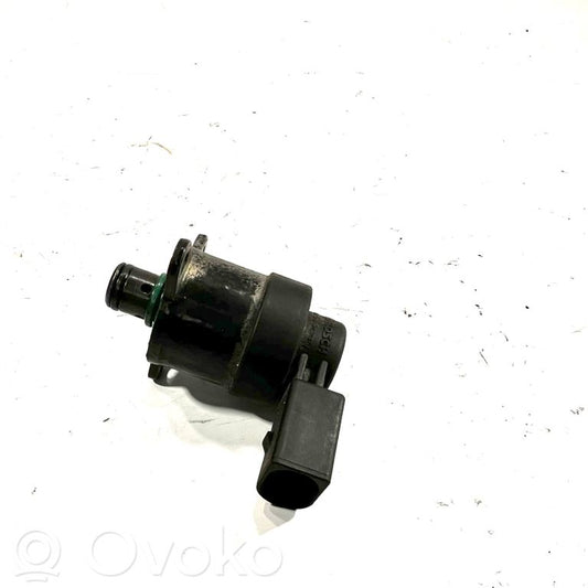 Fuel pressure regulator