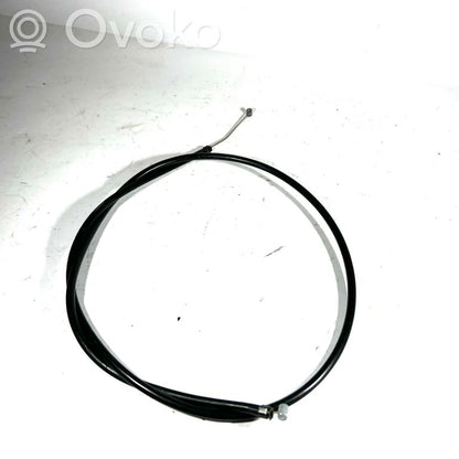 Dzinēja pārsega slēdzenes trosīte