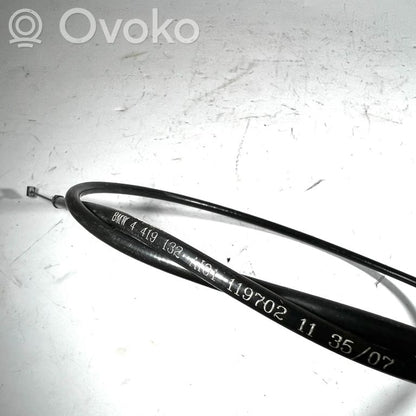 Dzinēja pārsega slēdzenes trosīte