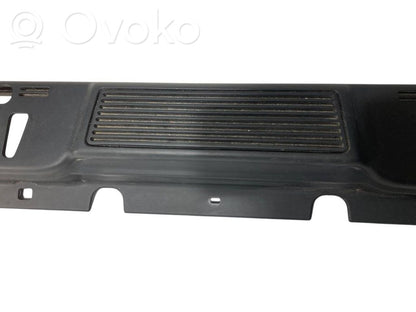 Cita veida bagāžnieka dekoratīvās apdares detaļa