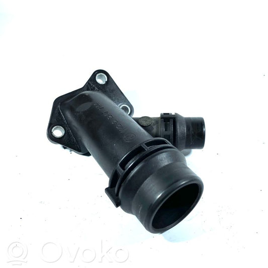 Caurulīte (-es) / šļūtene (-es)