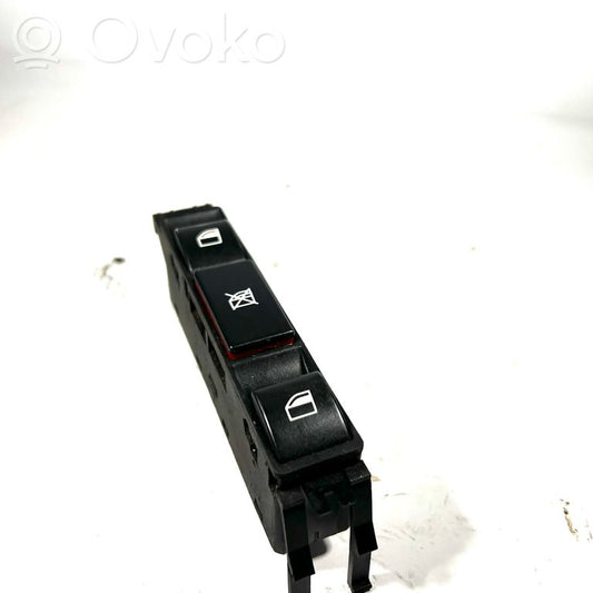 Logu pacēlāju vadības slēdzis (-dži)