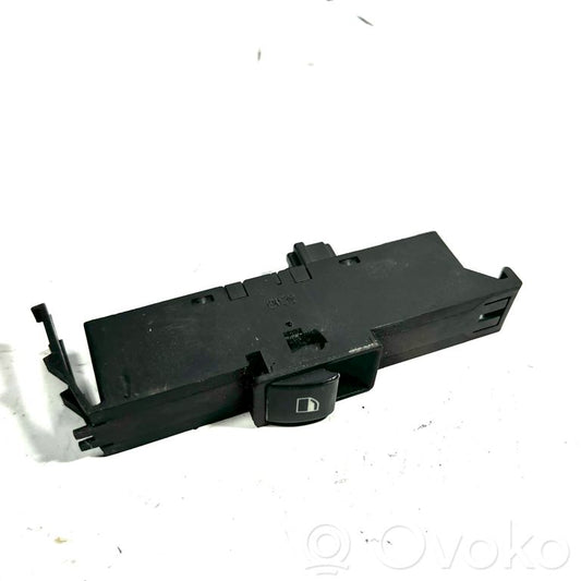 Logu pacēlāju vadības slēdzis (-dži)