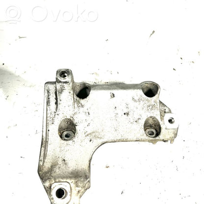 Air conditioning compressor mount
