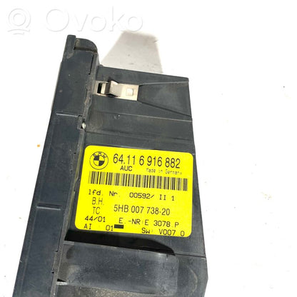 Air conditioning / climate control / interior heating control unit (in the passenger compartment)
