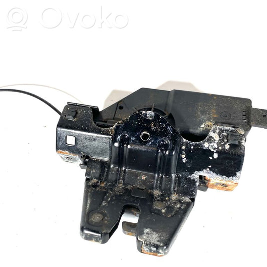 Bagāžnieks slēdzene