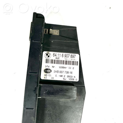 Air conditioning / climate control / interior heating control unit (in the passenger compartment)