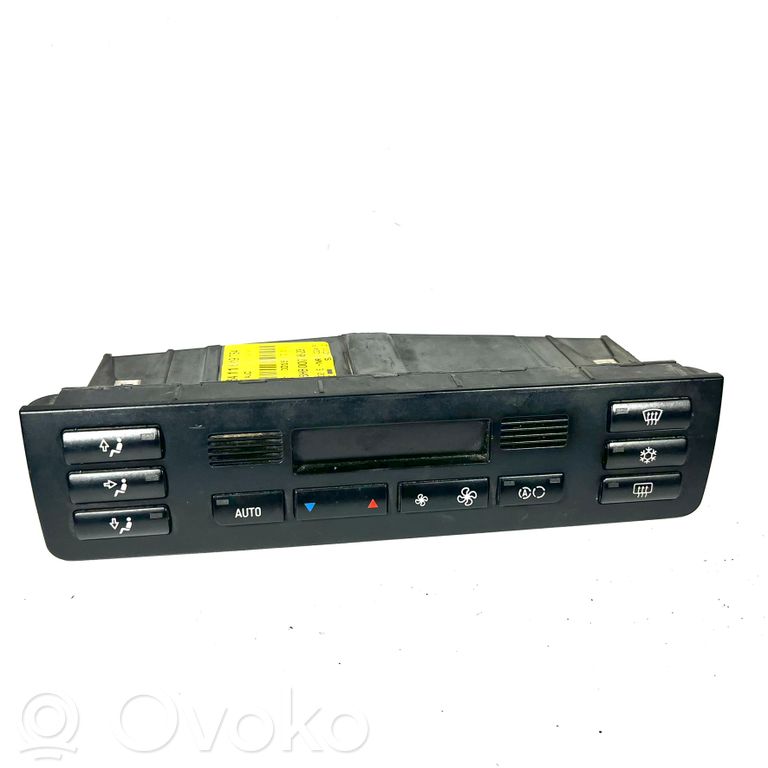 Air conditioning / climate control / interior heating control unit (in the passenger compartment)