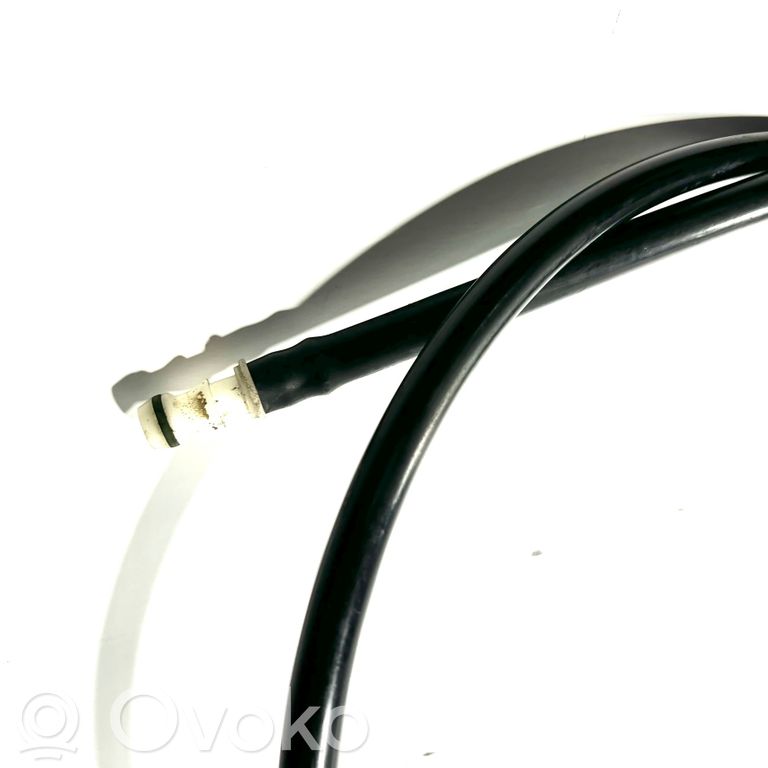 Headlight washer fluid tube(s)