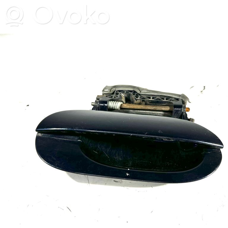 External opening handle