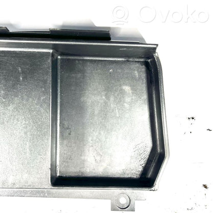 Крышка батарейного отсека