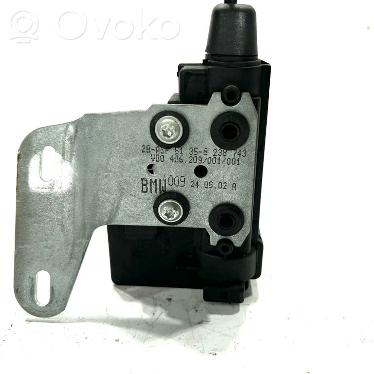 Virsbūves loga rūts atvēršanas elektromotoriņš