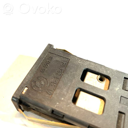 Interior lighting switch