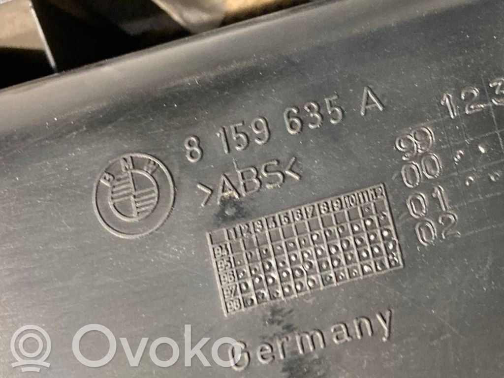 Priekšējo durvju apdare