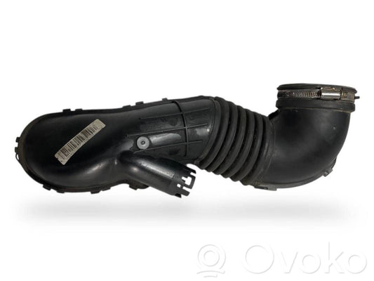 Šļūtene (-es) / caurule (-es)