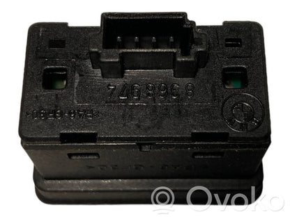 Power window switch