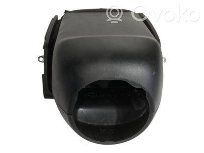 Steering axle trim