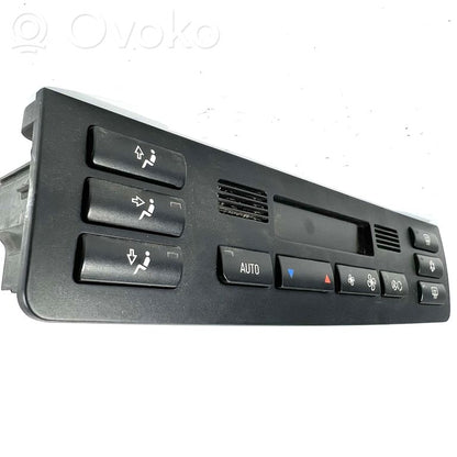 Air conditioning / climate control / interior heating control unit (in the passenger compartment)
