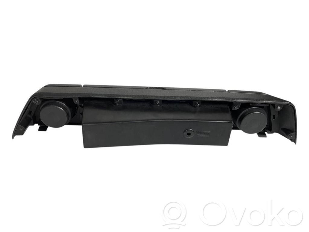 Mantu nodalījums stumbrs