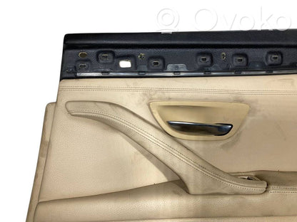 Обивка задней двери