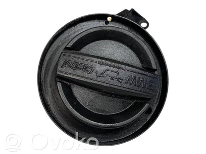 Eļļas pildīšanas caurule