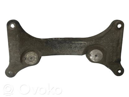 Pārnesumkārbas stiprinājuma kronšteins