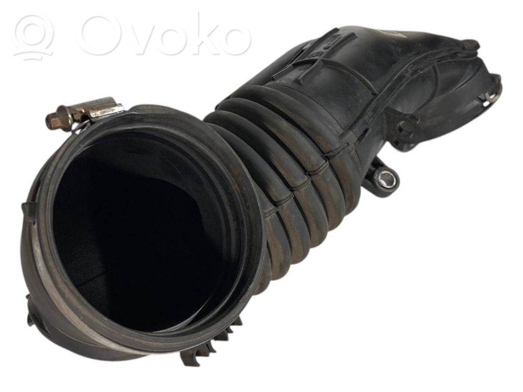 Šļūtene (-es) / caurule (-es)