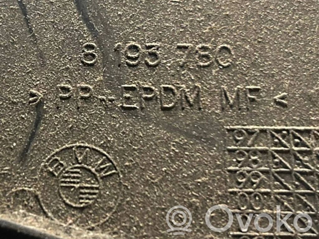 Cita veida salona detaļa