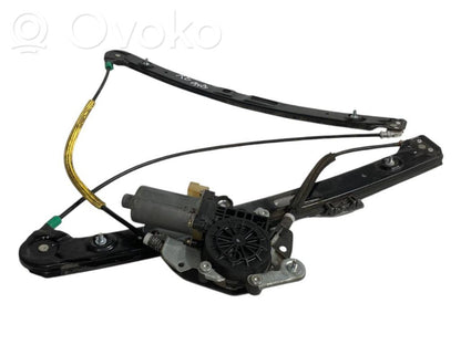 Priekšpusē elektriskā loga pacelšanas mehānisma komplekts