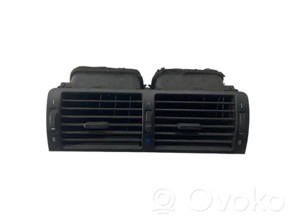 Centrālais gaisa ventilācijas režģis