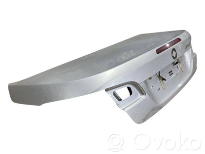 Aizmugurējais pārsegs (bagāžnieks)