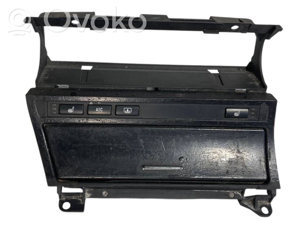 Pelnutrauks (priekšā)